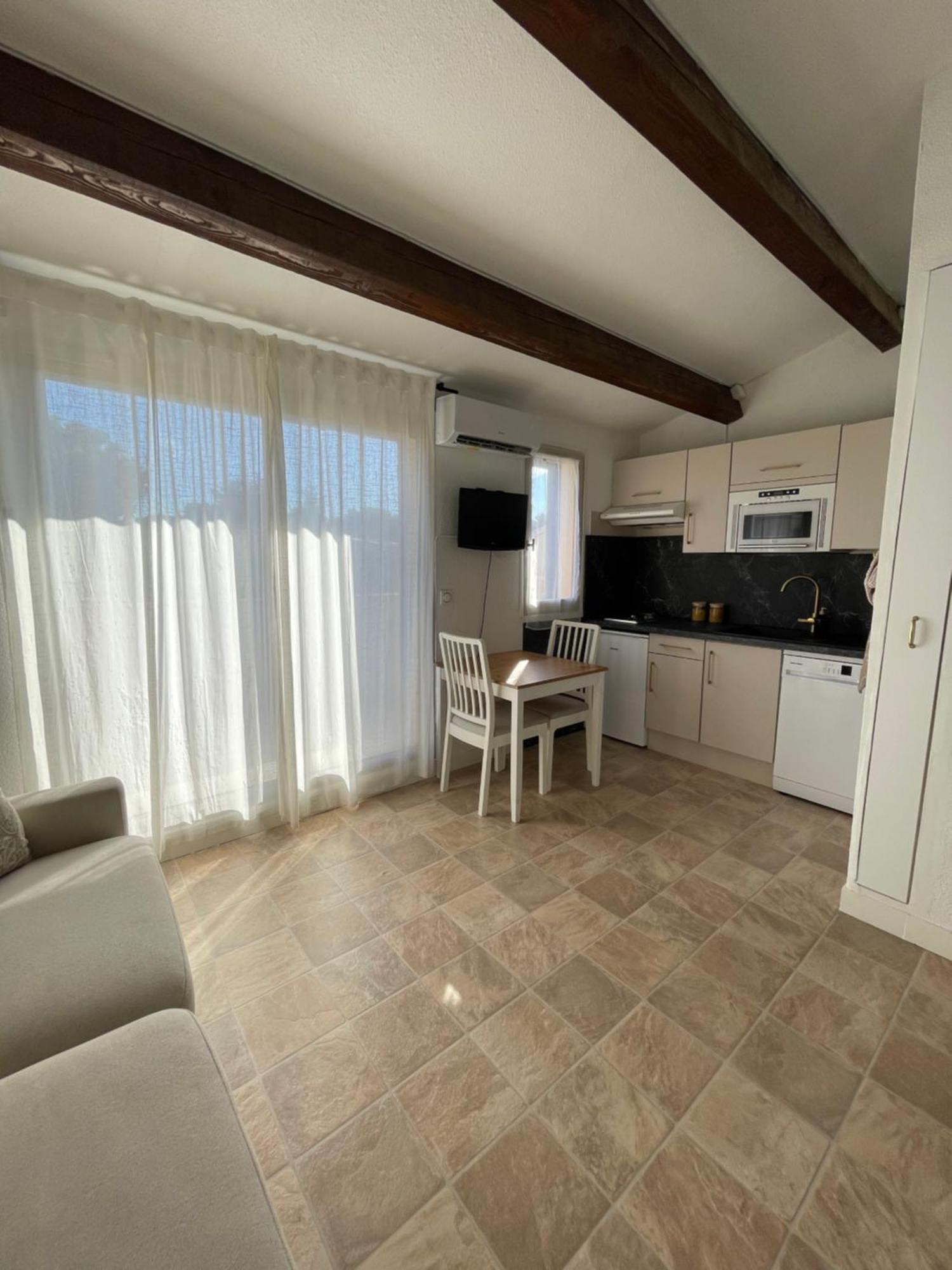 Appartement Pinede Piscine Clim Proche Plage Village Naturiste Agde Exterior foto